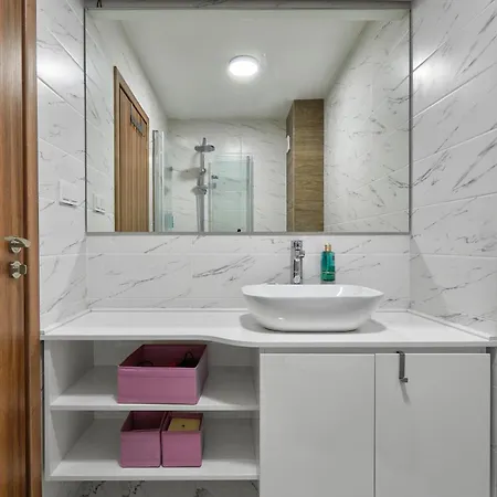 The Little Things - Parking & Own Ev Chаrgеr By Flat Mаnаger Apartamento